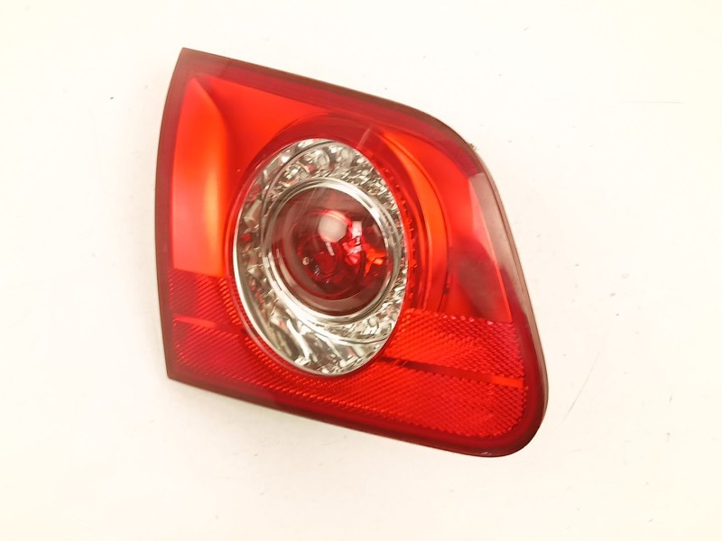 Recambio de piloto porton izquierdo para volkswagen passat b6 variant (3c5) 2.0 tdi referencia OEM IAM 3C9945093  