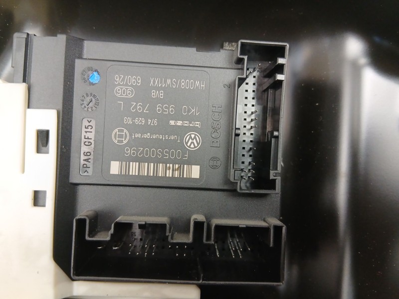 Recambio de elevalunas delantero derecho para volkswagen passat b6 variant (3c5) 2.0 tdi referencia OEM IAM 3C1837756G  1K095979