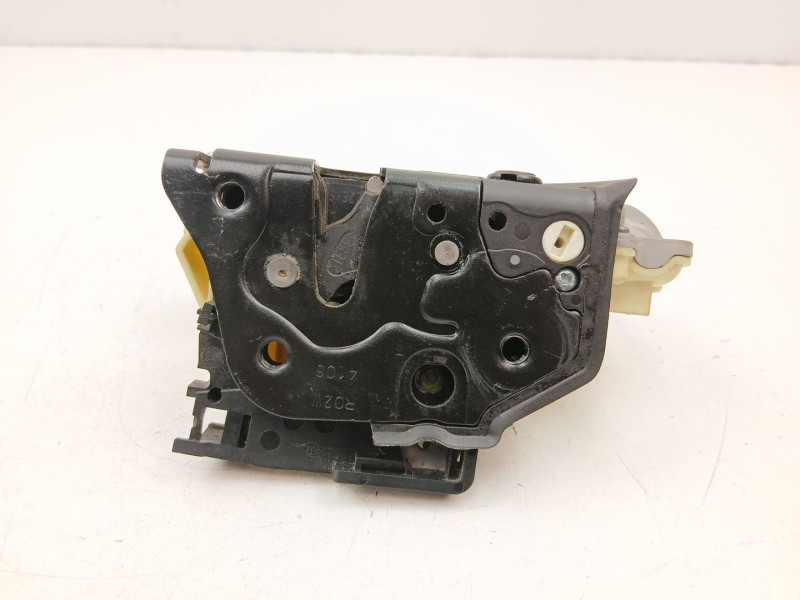 Recambio de cerradura puerta trasera derecha para volkswagen passat b6 variant (3c5) 2.0 tdi referencia OEM IAM 3C4839016A  