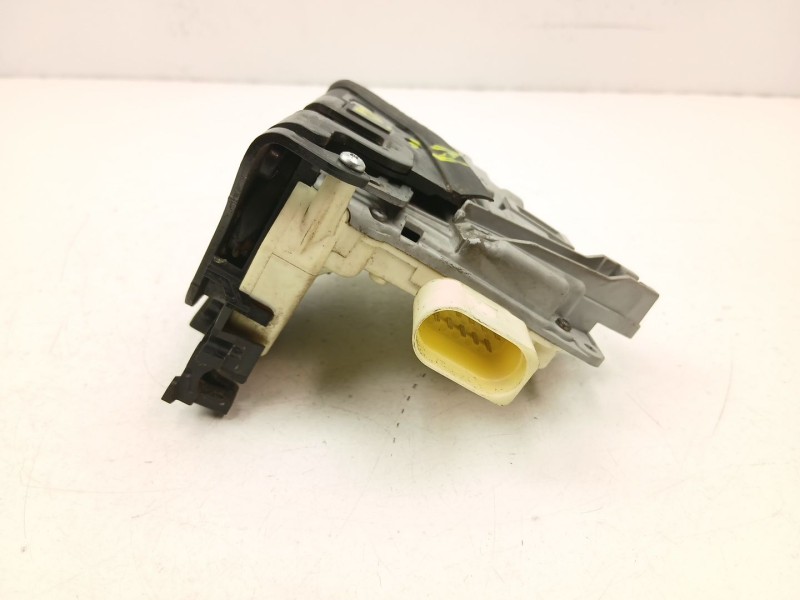 Recambio de cerradura puerta delantera izquierda para volkswagen passat b6 variant (3c5) 2.0 tdi referencia OEM IAM 3C1837015A  