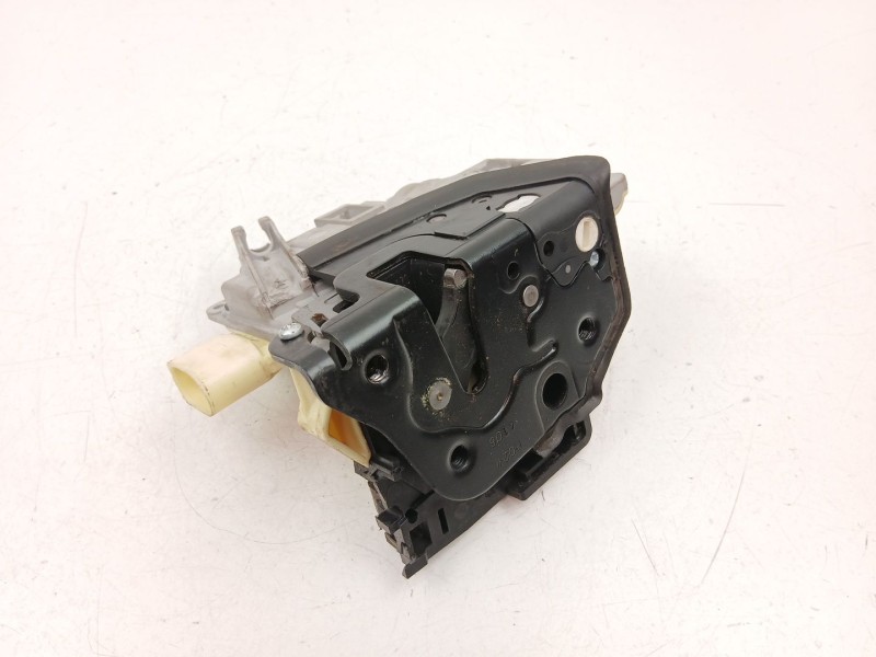 Recambio de cerradura puerta delantera derecha para volkswagen passat b6 variant (3c5) 2.0 tdi referencia OEM IAM 3C1837016A  