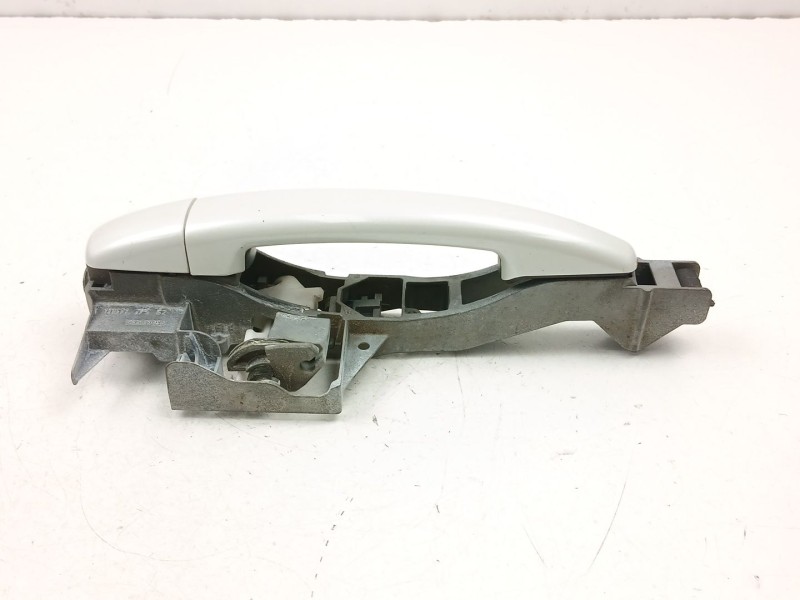 Recambio de manilla trasera izquierda para peugeot 5008 (0u_, 0e_) 2.0 hdi referencia OEM IAM 9684560080  