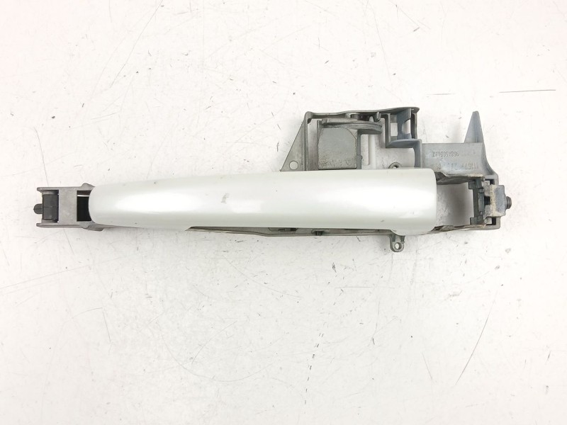 Recambio de manilla delantera izquierda para peugeot 5008 (0u_, 0e_) 2.0 hdi referencia OEM IAM 9684560080  