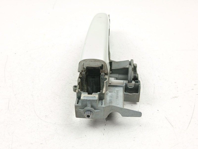 Recambio de manilla delantera izquierda para peugeot 5008 (0u_, 0e_) 2.0 hdi referencia OEM IAM 9684560080  