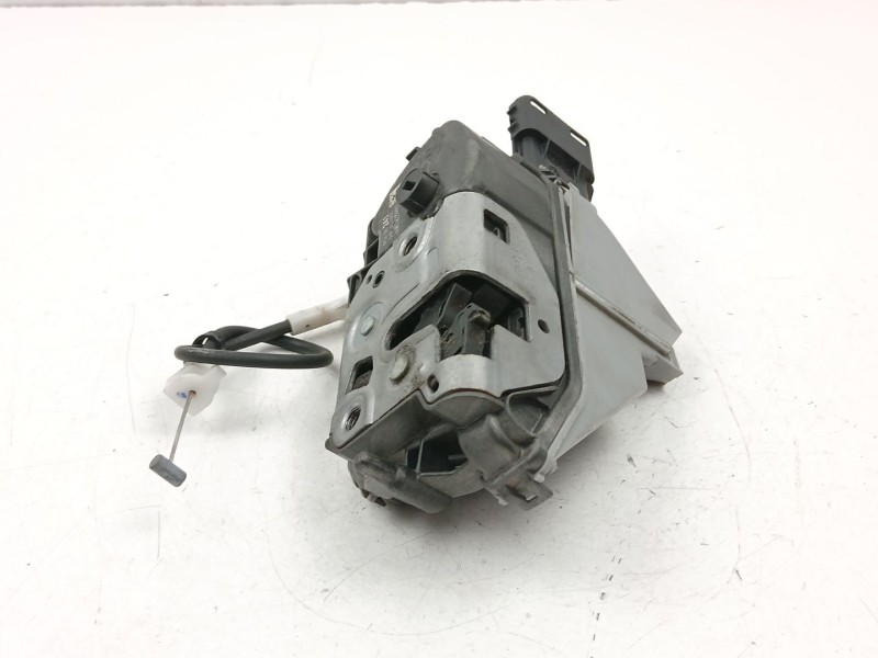 Recambio de cerradura puerta trasera derecha para peugeot 5008 (0u_, 0e_) 2.0 hdi referencia OEM IAM 9138Y8  