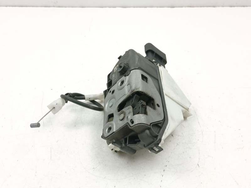 Recambio de cerradura puerta delantera derecha para peugeot 5008 (0u_, 0e_) 2.0 hdi referencia OEM IAM 9138V4  