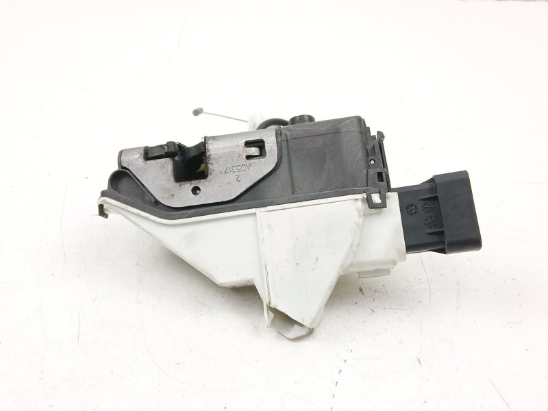 Recambio de cerradura puerta delantera derecha para peugeot 5008 (0u_, 0e_) 2.0 hdi referencia OEM IAM 9138V4  