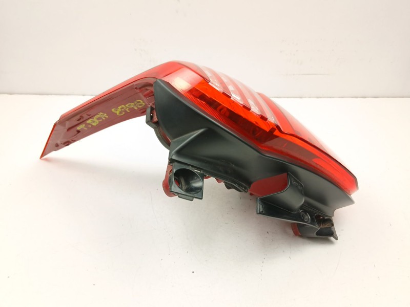 Recambio de piloto trasero derecho para peugeot 5008 (0u_, 0e_) 2.0 hdi referencia OEM IAM 9672666680 26120202 