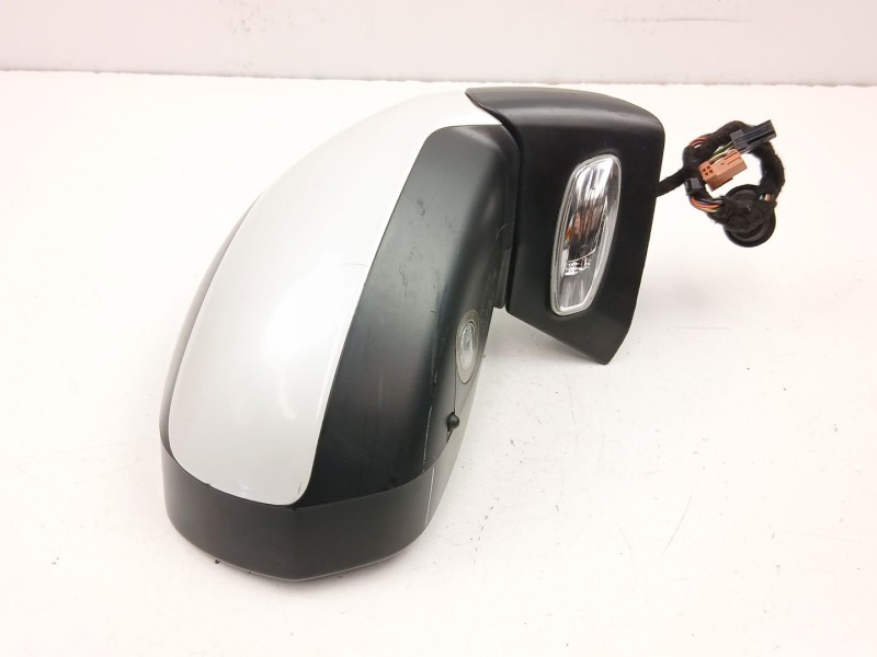Recambio de retrovisor derecho para peugeot 5008 (0u_, 0e_) 2.0 hdi referencia OEM IAM 8153ZF  