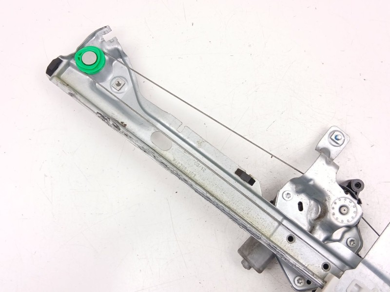 Recambio de elevalunas trasero derecho para peugeot 5008 (0u_, 0e_) 2.0 hdi referencia OEM IAM 9682808680  