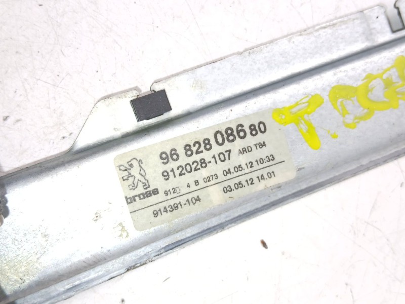 Recambio de elevalunas trasero derecho para peugeot 5008 (0u_, 0e_) 2.0 hdi referencia OEM IAM 9682808680  