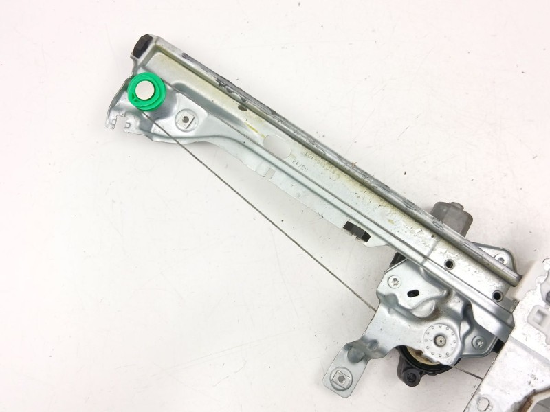 Recambio de elevalunas trasero izquierdo para peugeot 5008 (0u_, 0e_) 2.0 hdi referencia OEM IAM 9682808780  