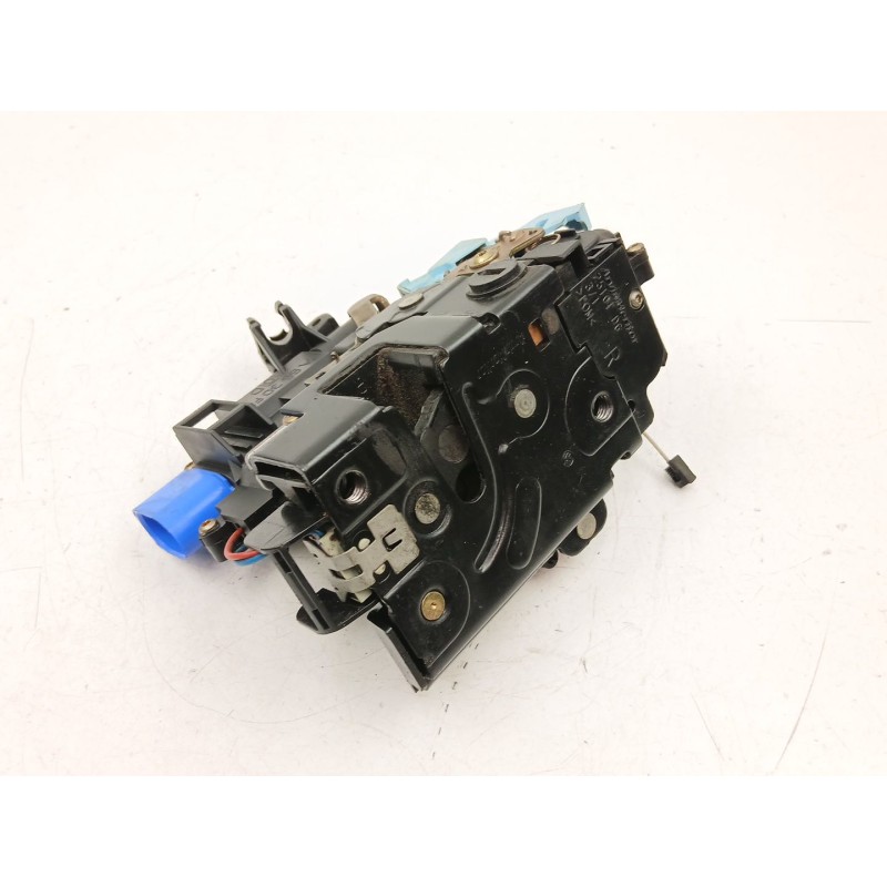 Recambio de cerradura puerta trasera derecha para skoda octavia ii combi (1z5) 1.9 tdi referencia OEM IAM 7L0839016  