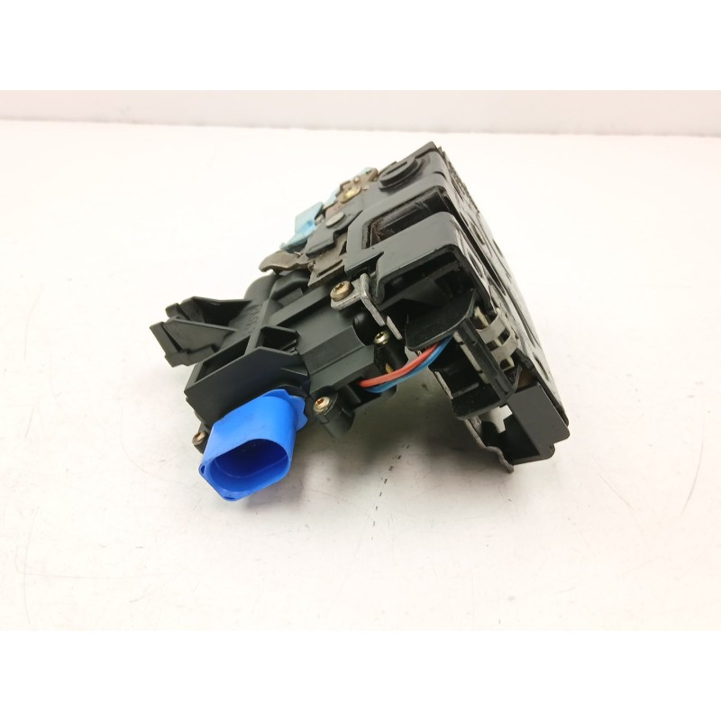 Recambio de cerradura puerta trasera derecha para skoda octavia ii combi (1z5) 1.9 tdi referencia OEM IAM 7L0839016  