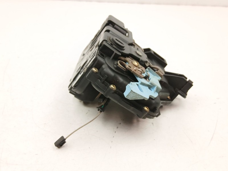 Recambio de cerradura puerta trasera derecha para skoda octavia ii combi (1z5) 1.9 tdi referencia OEM IAM 7L0839016  