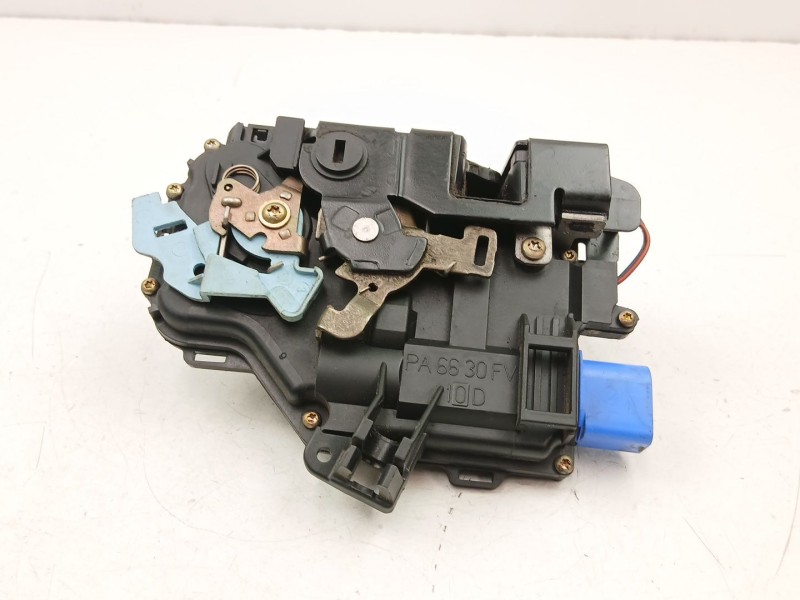 Recambio de cerradura puerta trasera derecha para skoda octavia ii combi (1z5) 1.9 tdi referencia OEM IAM 7L0839016  