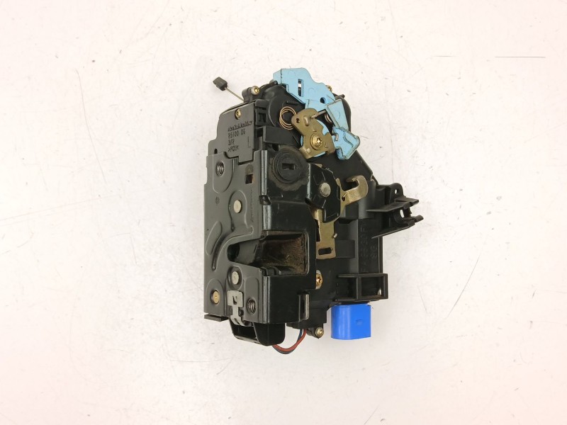 Recambio de cerradura puerta trasera izquierda para skoda octavia ii combi (1z5) 1.9 tdi referencia OEM IAM 7L0839015  