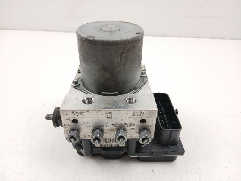 Recambio de abs para peugeot 5008 (0u_, 0e_) 2.0 hdi referencia OEM IAM 9674677580 0265230881 