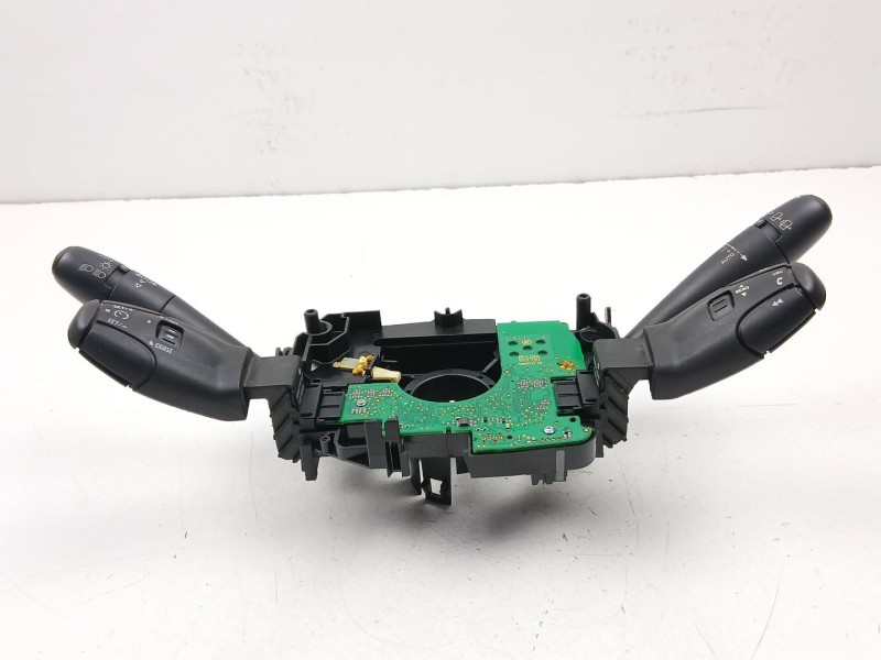 Recambio de mando luces y limpias para peugeot 5008 (0u_, 0e_) 2.0 hdi referencia OEM IAM 96773911XT  