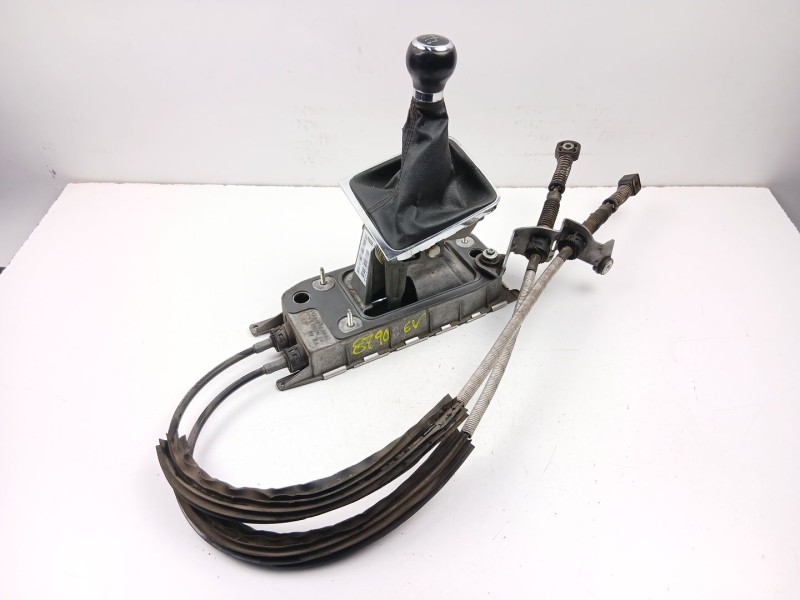 Recambio de palanca cambio manual para volkswagen passat b6 variant (3c5) 2.0 tdi referencia OEM IAM 3C0711049N  
