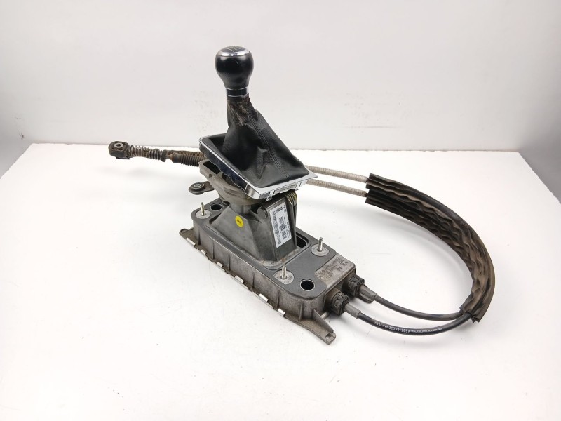 Recambio de palanca cambio manual para volkswagen passat b6 variant (3c5) 2.0 tdi referencia OEM IAM 3C0711049N  