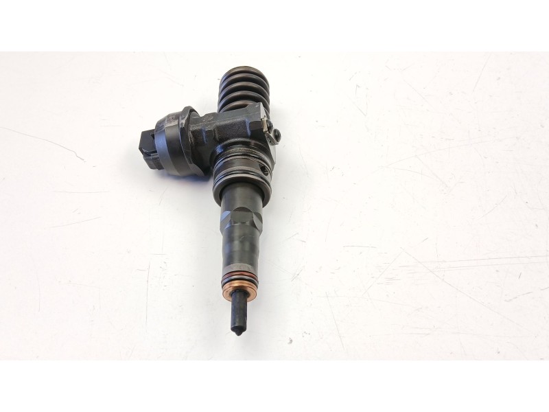 Recambio de inyectores juego para skoda octavia ii combi (1z5) 1.9 tdi referencia OEM IAM 038130073AG 0414720215 