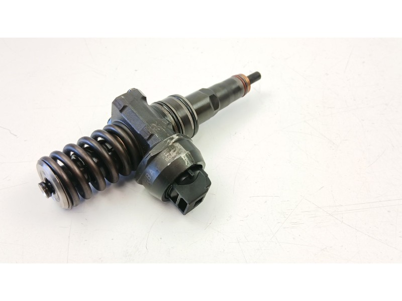 Recambio de inyectores juego para skoda octavia ii combi (1z5) 1.9 tdi referencia OEM IAM 038130073AG 0414720215 