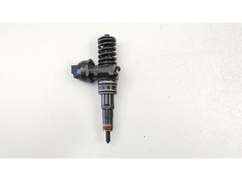 Recambio de inyectores juego para skoda octavia ii combi (1z5) 1.9 tdi referencia OEM IAM 038130073AG 0414720215 