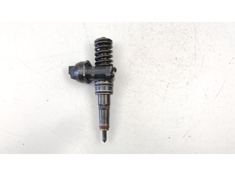 Recambio de inyectores juego para skoda octavia ii combi (1z5) 1.9 tdi referencia OEM IAM 038130073AG 0414720215 