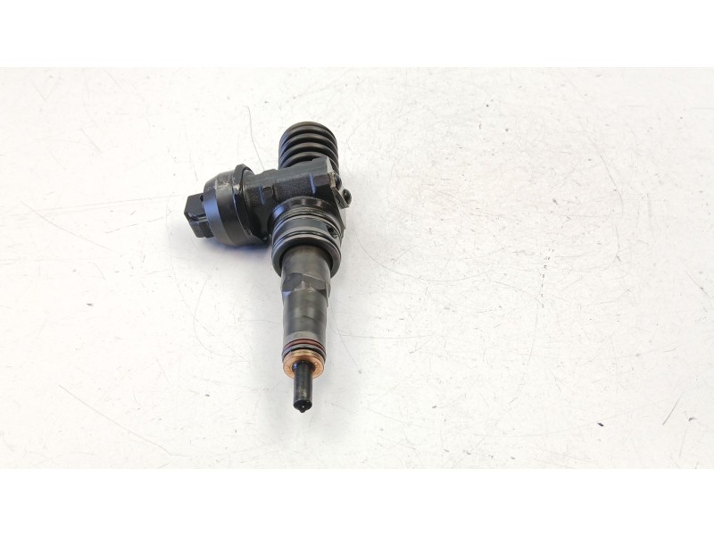 Recambio de inyectores juego para skoda octavia ii combi (1z5) 1.9 tdi referencia OEM IAM 038130073AG 0414720215 