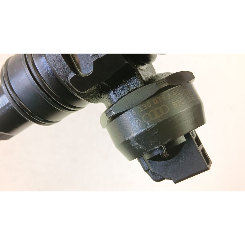 Recambio de inyectores juego para skoda octavia ii combi (1z5) 1.9 tdi referencia OEM IAM 038130073AG 0414720215 