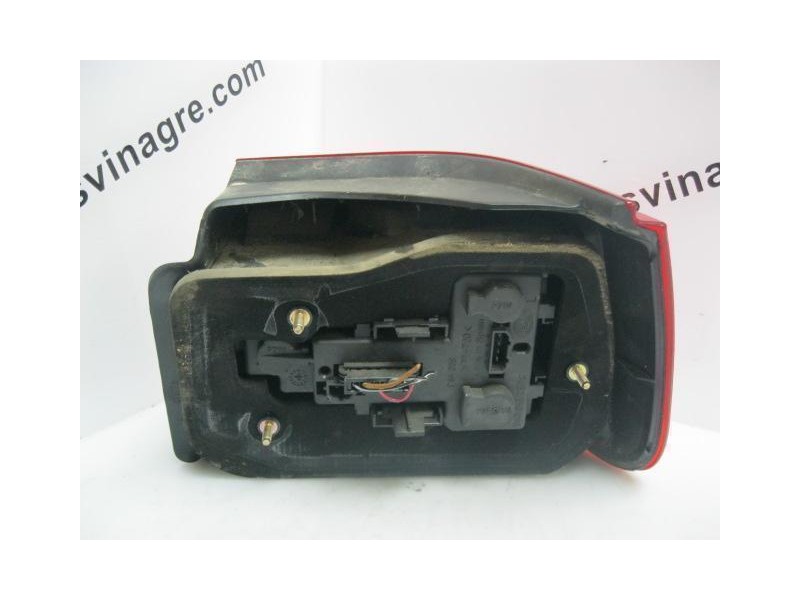 Recambio de piloto trasero izq. : seat ibiza : 1.4 g-akk (59,84cv) 5p [2000] para seat ibiza 1.4 g-akk   referencia OEM IAM   