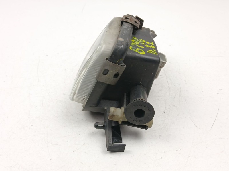 Recambio de antiniebla izquierdo para mercedes-benz clase c (w203) c 220 cdi (203.006) referencia OEM IAM A2158200556  