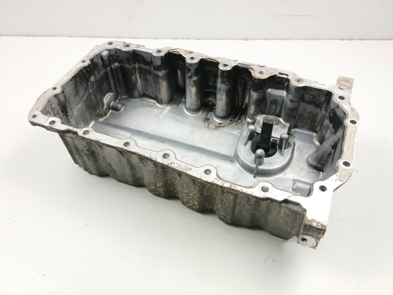 Recambio de carter aceite para volkswagen passat b6 variant (3c5) 2.0 tdi referencia OEM IAM 03G103603  