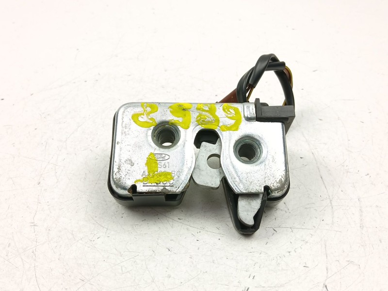 Recambio de cerradura maletero porton para ford fiesta 1.4 tdci referencia OEM IAM 2S61A43102BG  