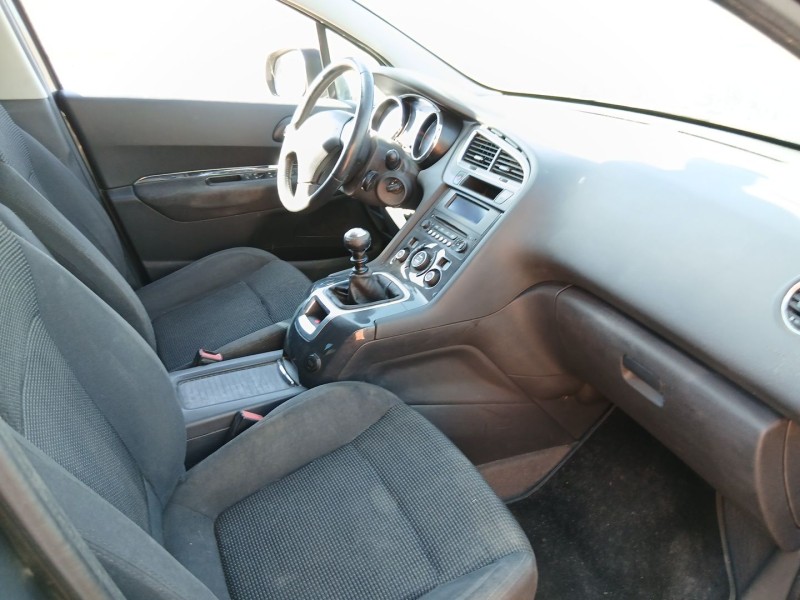 Recambio de carroceria para peugeot 5008 (0u_, 0e_) 1.6 hdi referencia OEM IAM   