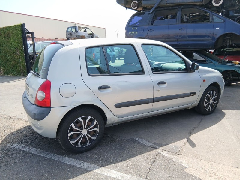 Recambio de carroceria para renault clio ii (bb_, cb_) 1.5 dci (b/cb07) referencia OEM IAM   