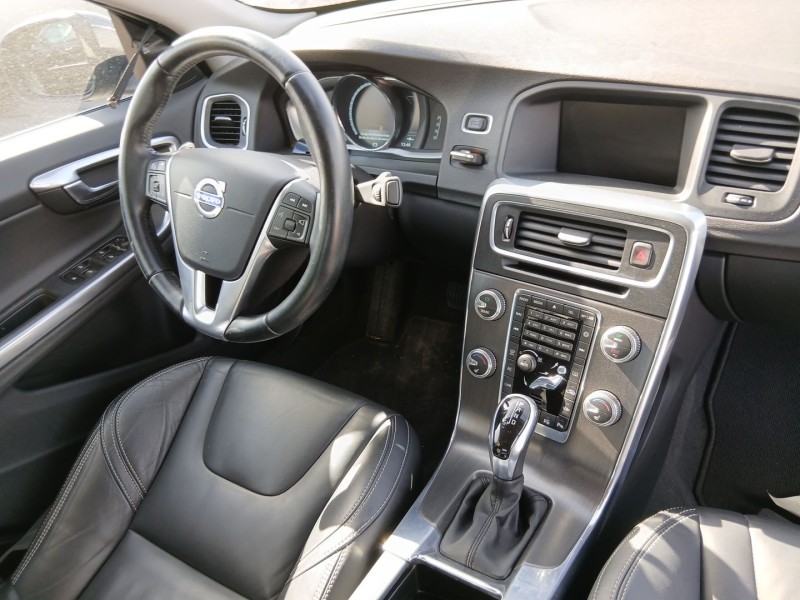 Recambio de carroceria para volvo s60 ii (134) d4 referencia OEM IAM   