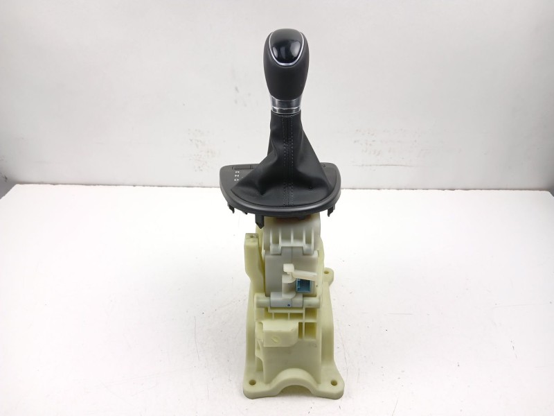 Recambio de palanca cambio automatico para hyundai i10 iii (ac3, ai3) 1.0 mpi referencia OEM IAM 46701C4900  