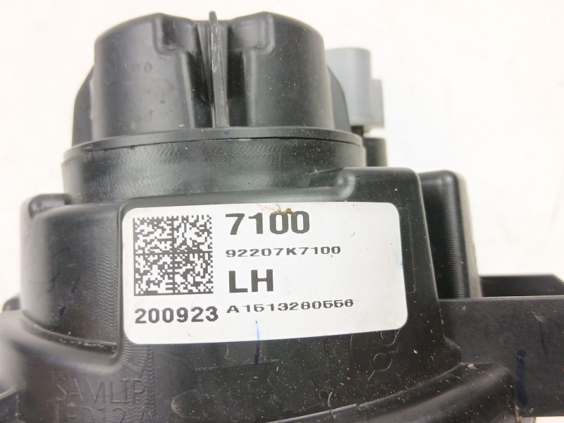 Recambio de antiniebla izquierdo para hyundai i10 iii (ac3, ai3) 1.0 mpi referencia OEM IAM 92207K7100  