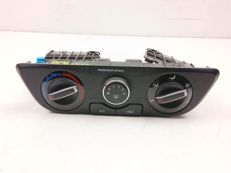 Recambio de mandos calefaccion aire para hyundai i10 iii (ac3, ai3) 1.0 mpi referencia OEM IAM 97250K7130  