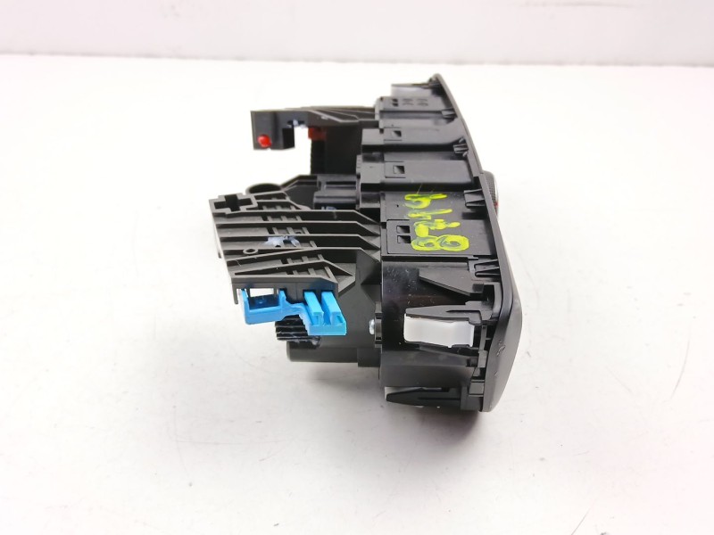 Recambio de mandos calefaccion aire para hyundai i10 iii (ac3, ai3) 1.0 mpi referencia OEM IAM 97250K7130  