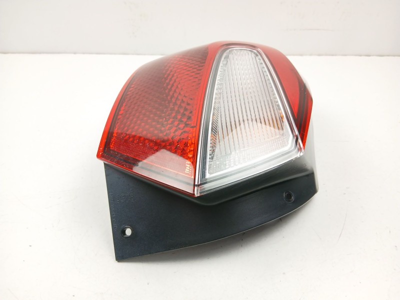 Recambio de piloto trasero izquierdo para hyundai i10 iii (ac3, ai3) 1.0 mpi referencia OEM IAM 92401K7000  