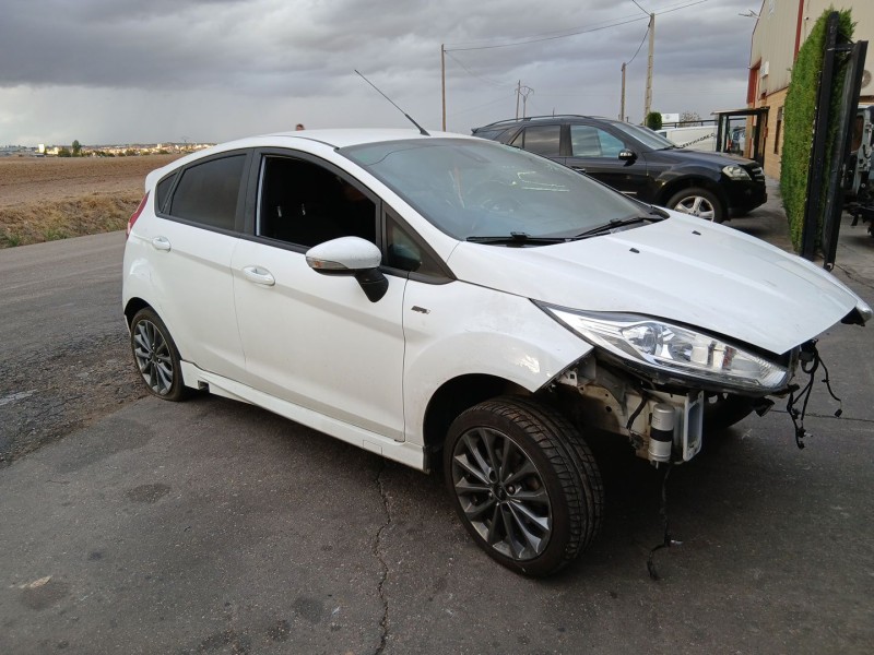 ford fiesta vi (cb1, ccn) del año 2015