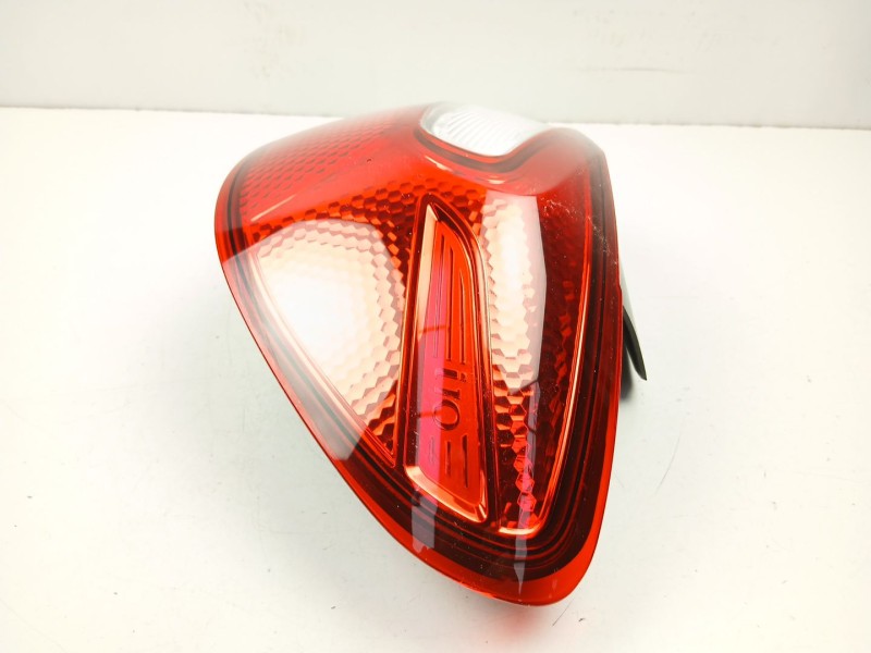 Recambio de piloto trasero derecho para hyundai i10 iii (ac3, ai3) 1.0 mpi referencia OEM IAM 92402K7000  