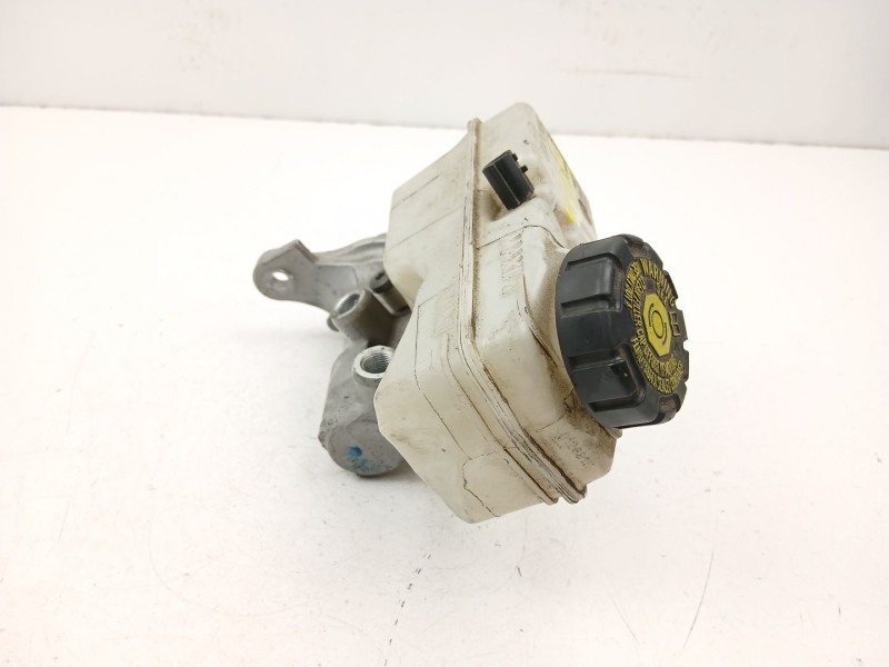 Recambio de bomba de freno para renault captur i (j5_, h5_) 1.2 tce 120 referencia OEM IAM 460119686R  