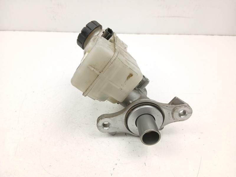 Recambio de bomba de freno para renault captur i (j5_, h5_) 1.2 tce 120 referencia OEM IAM 460119686R  