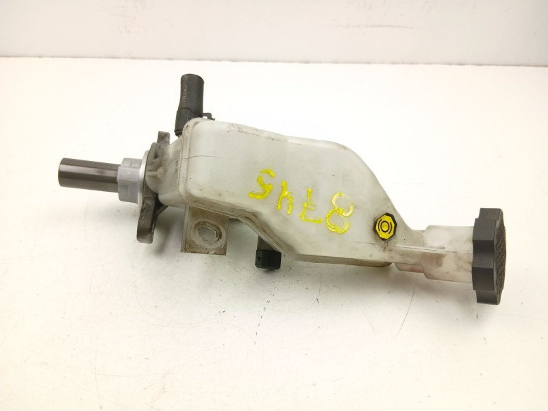 Recambio de bomba de freno para kia carens iv 1.7 crdi referencia OEM IAM 58510A4800  