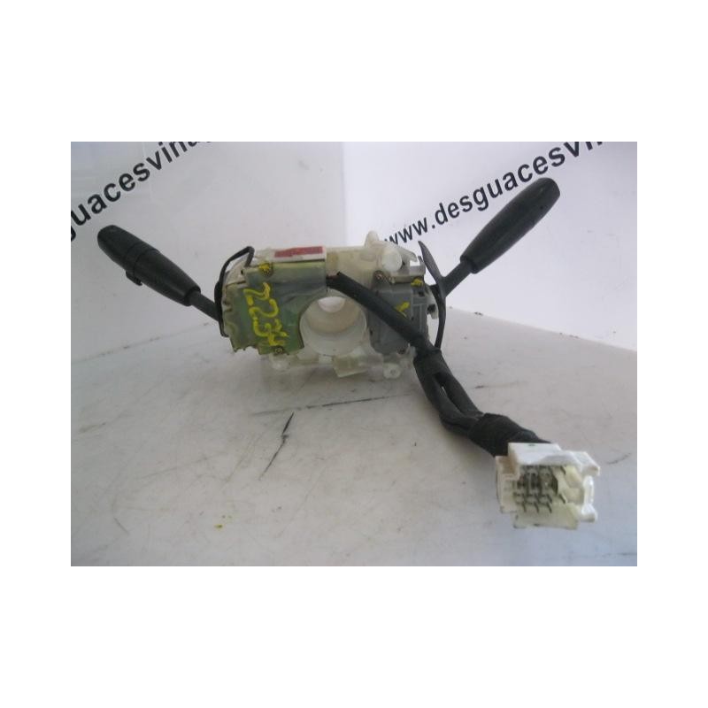 Recambio de mando luces y limpias : kia rio : 1.5 g /a5d (96,69cv) 5p [2002] para kia rio 1.5 g /a5d referencia OEM IAM 93400FD1