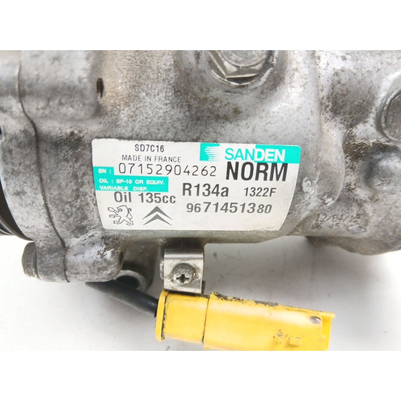 Recambio de compresor aire acondicionado para peugeot 5008 (0u_, 0e_) 2.0 hdi referencia OEM IAM 9671451380 SD7C161322F 